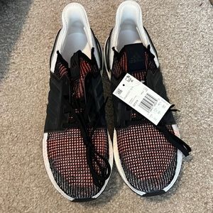 Adidas UltraBoost 12